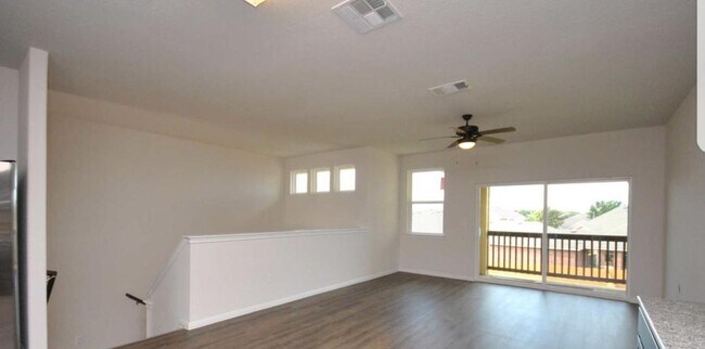 B Golf 702 floor plan